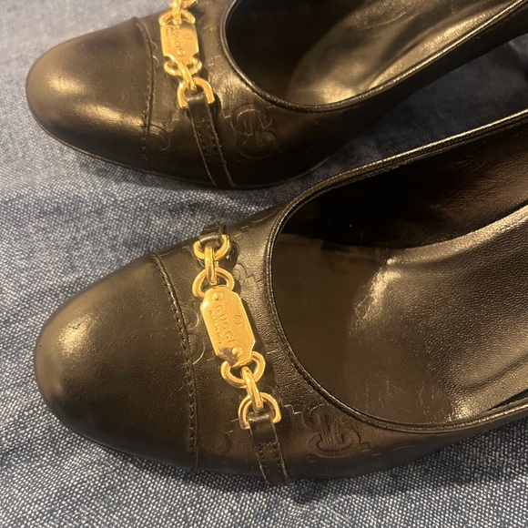 GUCCI BLACK MONOGRAM PUMP SHOES 7 - Picture 2 of 7